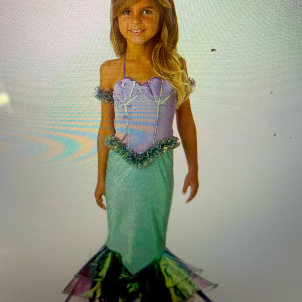 Halloween Mermaid costume. Size 4 kids. NEW